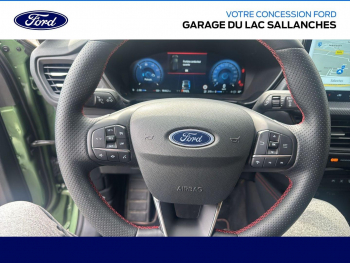 Photo 27 du bon plan FORD Kuga 2.5 Duratec 180ch Hybrid FlexiFuel ST-Line Powershift occasion à 30990 €