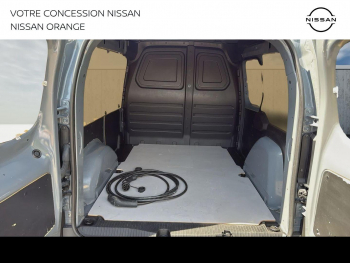Photo 13 du bon plan NISSAN TOWNSTAR L1 EV 45 kWh Tekna chargeur 22 kW occasion à 18499 €