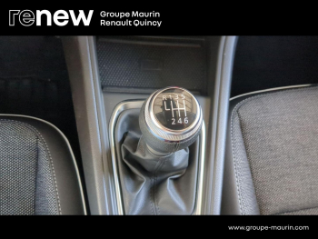 Photo 23 du bon plan RENAULT Captur 1.3 TCe mild hybrid 140ch Techno occasion à 17390 €