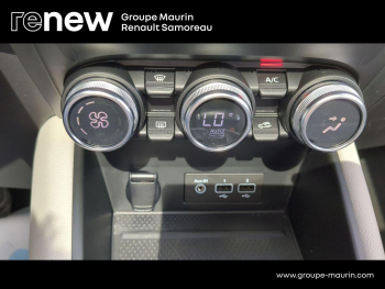 Photo 27 du bon plan RENAULT Captur 1.5 Blue dCi 115ch Initiale Paris EDC occasion à 17900 €