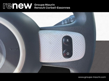 Photo 21 du bon plan RENAULT Twingo 1.0 SCe 70ch Limited Boîte Courte Euro6 occasion à 6990 €