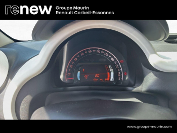 Photo 22 du bon plan RENAULT Twingo 1.0 SCe 70ch Limited Boîte Courte Euro6 occasion à 6990 €