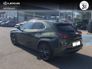Photo 2 du bon plan LEXUS UX 250h Luxe 2WD occasion à 30990 €