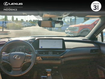 Photo 5 du bon plan LEXUS UX 250h Luxe 2WD occasion à 30990 €
