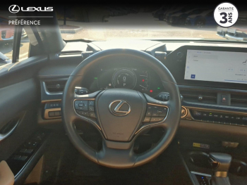 Photo 6 du bon plan LEXUS UX 250h Luxe 2WD occasion à 30990 €