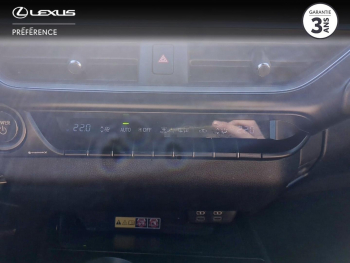 Photo 11 du bon plan LEXUS UX 250h Luxe 2WD occasion à 30990 €