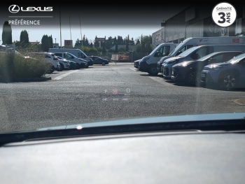 Photo 18 du bon plan LEXUS UX 250h Luxe 2WD occasion à 30990 €
