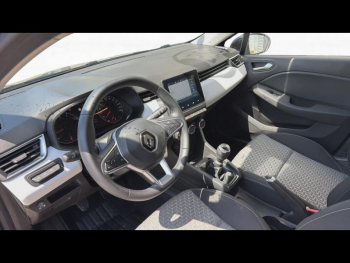 Photo 11 du bon plan RENAULT Clio 1.0 TCe 100ch Evolution GPL occasion à 13890 €