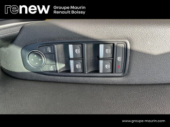 Photo 19 du bon plan RENAULT Captur 1.6 E-Tech hybride 145ch Techno Fast Track occasion à 22500 €
