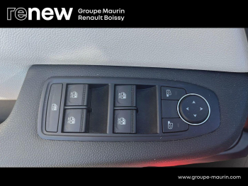 Photo 24 du bon plan RENAULT Clio 1.6 E-Tech hybride 145ch Techno occasion à 21990 €