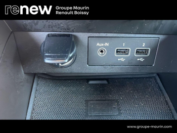 Photo 29 du bon plan RENAULT Clio 1.6 E-Tech hybride 145ch Techno occasion à 21990 €