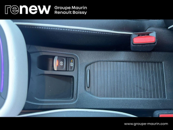 Photo 31 du bon plan RENAULT Clio 1.6 E-Tech hybride 145ch Techno occasion à 21990 €