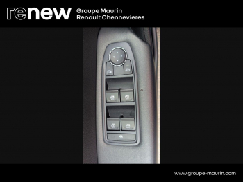 Photo 20 du bon plan RENAULT Captur 1.6 E-Tech hybride 145ch Business -21 occasion à 17999 €