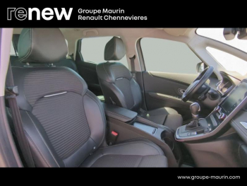 Photo 16 du bon plan RENAULT Scenic 1.7 Blue dCi 120ch Intens EDC occasion à 17990 €