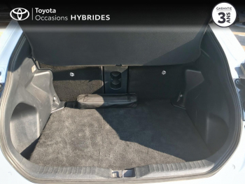 Photo 10 du bon plan TOYOTA Yaris Cross 116h Design MY22 occasion à 21290 €
