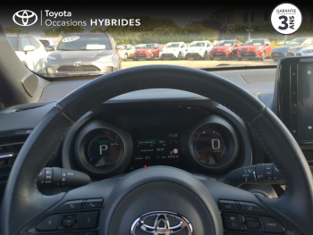 Photo 13 du bon plan TOYOTA Yaris Cross 116h Design MY22 occasion à 21290 €