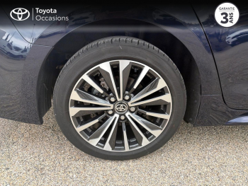 Photo 16 du bon plan TOYOTA Corolla Touring Spt 1.8 140ch Design MY24 occasion à 28990 €