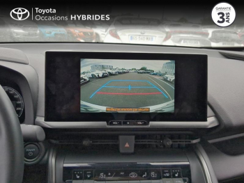 Photo 17 du bon plan TOYOTA C-HR 2.0 Hybride 200ch Design NG23 occasion à 28490 €