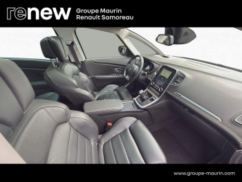 Photo 17 du bon plan RENAULT Grand Scenic 1.6 dCi 130ch Energy Initiale Paris occasion à 15500 €