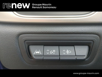 Photo 24 du bon plan RENAULT Captur 1.6 E-Tech hybride 145ch Techno Fast Track occasion à 19900 €