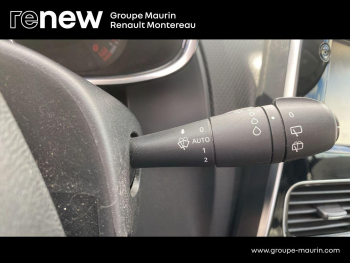 Photo 18 du bon plan RENAULT Clio 0.9 TCe 90ch energy Intens 5p occasion à 10990 €