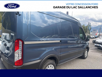 Photo 12 du bon plan FORD Transit 2T Fg VUL PE 350 L2H2 135 kW Batterie 75/68 kWh Trend Business occasion à 38590 €