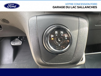 Photo 21 du bon plan FORD Transit 2T Fg VUL PE 350 L2H2 135 kW Batterie 75/68 kWh Trend Business occasion à 38590 €