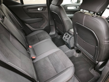 Photo 16 du bon plan VOLVO XC40 B3 163ch Black Edition DCT 7 occasion à 45990 €
