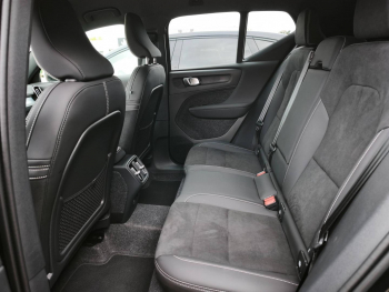 Photo 20 du bon plan VOLVO XC40 B3 163ch Black Edition DCT 7 occasion à 45990 €
