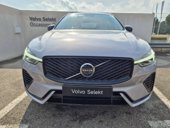 Photo 9 du bon plan VOLVO XC60 T6 Hybride Rechargeable 350ch Plus Style Dark Geartronic 8 AWD occasion à 67490 €