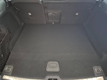 Photo 14 du bon plan VOLVO XC60 T6 Hybride Rechargeable 350ch Plus Style Dark Geartronic 8 AWD occasion à 67490 €