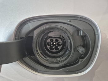Photo 15 du bon plan VOLVO XC60 T6 Hybride Rechargeable 350ch Plus Style Dark Geartronic 8 AWD occasion à 67490 €