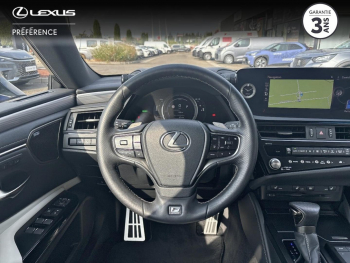Photo 6 du bon plan LEXUS ES 300h F SPORT Executive occasion à 47990 €