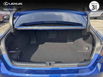 Photo 15 du bon plan LEXUS ES 300h F SPORT Executive occasion à 47990 €