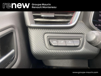 Photo 17 du bon plan RENAULT Clio 1.6 E-Tech hybride 140ch RS Line -21N occasion à 15290 €