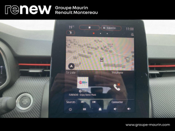 Photo 20 du bon plan RENAULT Clio 1.6 E-Tech hybride 140ch RS Line -21N occasion à 15290 €
