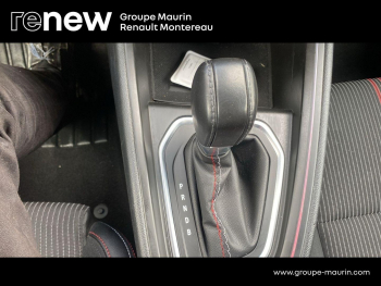 Photo 21 du bon plan RENAULT Clio 1.6 E-Tech hybride 140ch RS Line -21N occasion à 15290 €