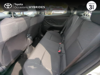 Photo 12 du bon plan TOYOTA Yaris 116h Dynamic 5p MY22 occasion à 17500 €