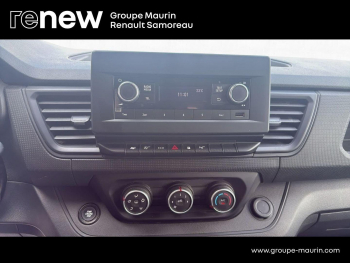 Photo 20 du bon plan RENAULT Trafic Combi L1 2.0 Blue dCi 150ch S&S Zen 8 places occasion à 25900 €