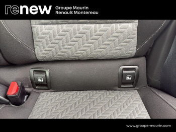 Photo 17 du bon plan RENAULT Clio 1.0 TCe 90ch Evolution occasion à 12150 €
