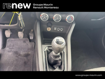 Photo 33 du bon plan RENAULT Clio 1.0 TCe 90ch Evolution occasion à 12150 €