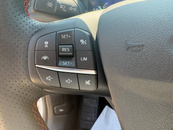 Photo 12 du bon plan FORD Kuga 2.5 Duratec 225ch PHEV ST-Line X BVA occasion à 24990 €