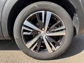 Photo 8 du bon plan PEUGEOT 3008 1.5 BlueHDi 130ch E6.c GT Line S&S EAT8 occasion à 14980 €