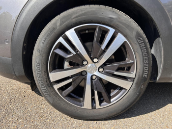 Photo 9 du bon plan PEUGEOT 3008 1.5 BlueHDi 130ch E6.c GT Line S&S EAT8 occasion à 14980 €