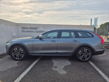 Photo 2 du bon plan VOLVO V90 Cross Country D4 AWD 190ch Pro Geartronic occasion à 32990 €
