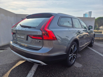 Photo 3 du bon plan VOLVO V90 Cross Country D4 AWD 190ch Pro Geartronic occasion à 32990 €
