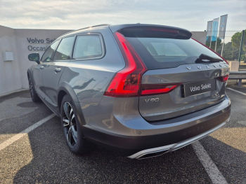 Photo 9 du bon plan VOLVO V90 Cross Country D4 AWD 190ch Pro Geartronic occasion à 32990 €