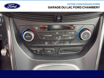 Photo 18 du bon plan FORD Grand C-MAX 1.0 EcoBoost 125ch Stop&Start Titanium occasion à 11490 €