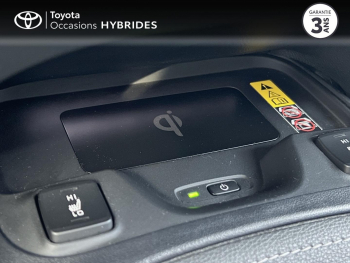 Photo 17 du bon plan TOYOTA Corolla Touring Spt 1.8 140ch Design MY25 occasion à 27990 €