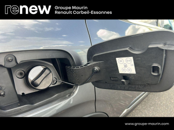 Photo 13 du bon plan RENAULT Arkana 1.6 E-Tech hybride 145ch Techno -22 occasion à 21190 €